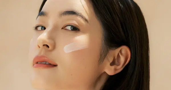 chon-sai-kem-chong-nang-noi-so-chung-cua-da-mun-da-treatment-da-nhay-c