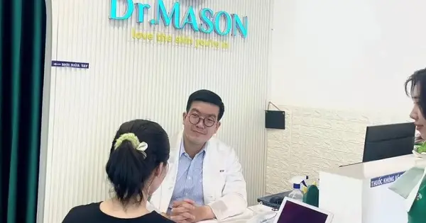 bac-si-da-lieu-tham-my-noi-khoa-con-duong-dieu-tri-an-toan-ben-vung-lo